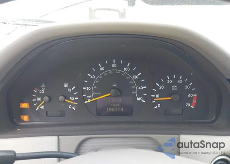 2002 Mercedes-Benz E 320 Special Edition из США, поврежденный, VIN WDBJF65J52B496832